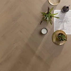 AMB_511_BR_CHENE_KRAFT.jpg Laminuota grindų danga Alsapan Elegant Herringbone 511